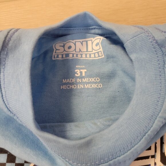 4 Toddler Boys Long Sleeve Shirts Tops Sz 3T Superhero Sonic Dinosaur Hunting - Picture 4 of 5